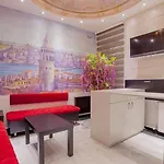 Отель Taksim Sem House 2*