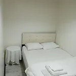 Отель Taksim Sem House 2*
