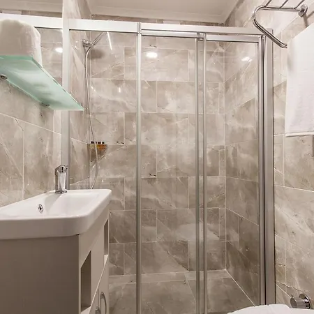 Otel Taksim Sem House 2*