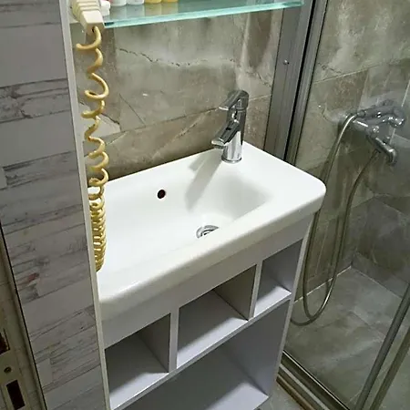 Taksim Sem House 2*