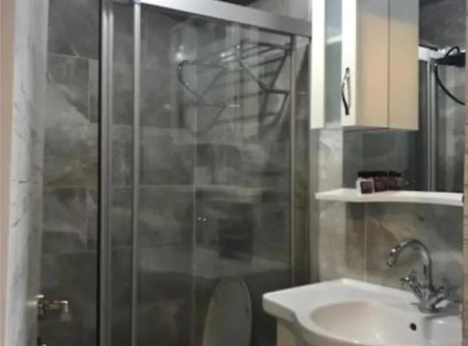 Hotel Taksim Sem House 2*