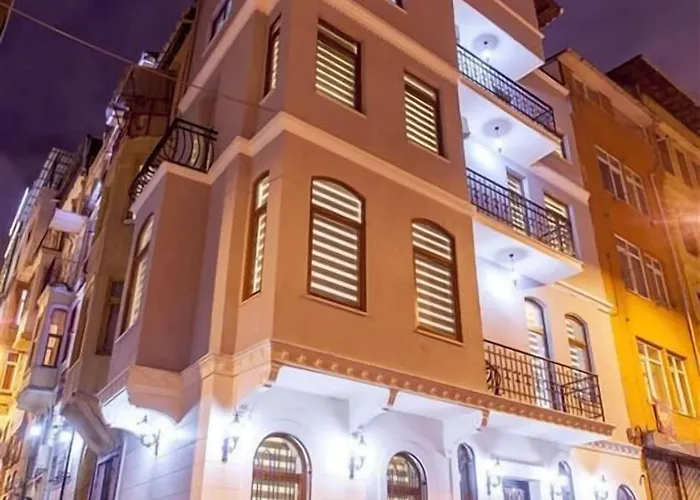 Hotel Taksim Sem House 2*