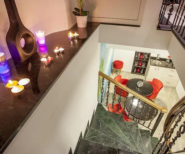 Taksim Sem House 2*