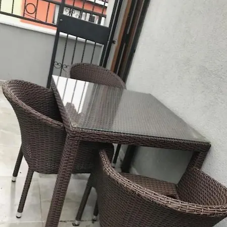 塔克西姆塞姆公寓 酒店