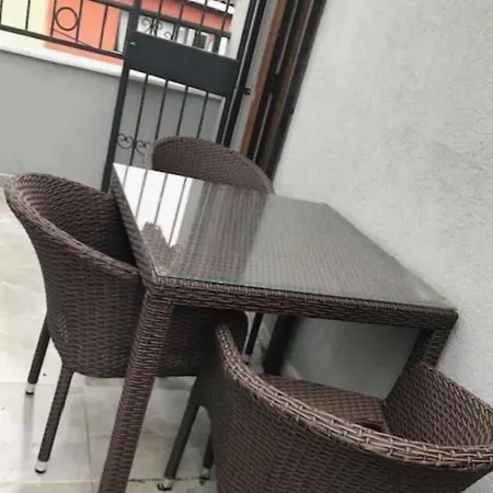 塔克西姆塞姆公寓 2* 伊斯坦布尔